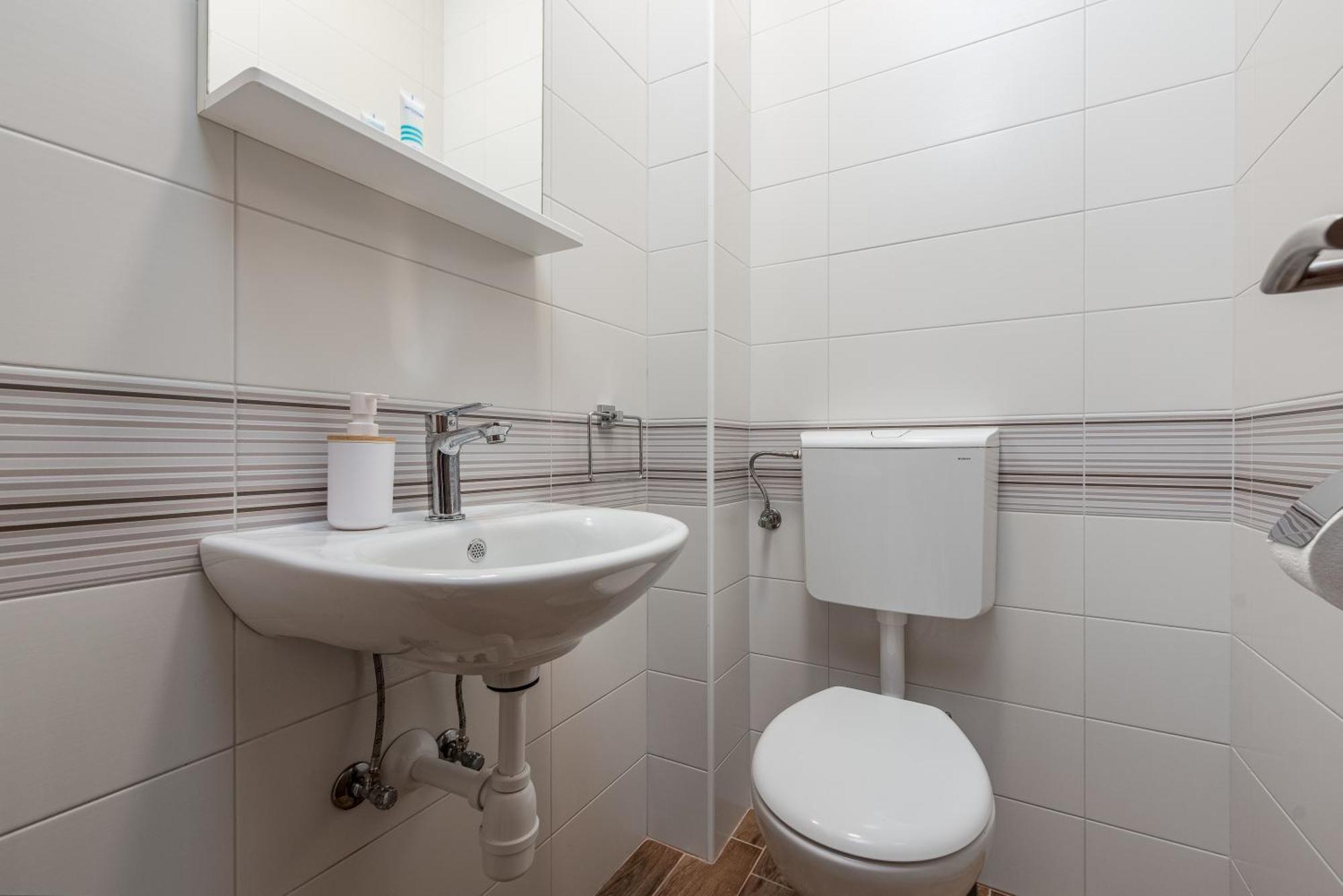 Apartman Dora Sukošan 外观 照片