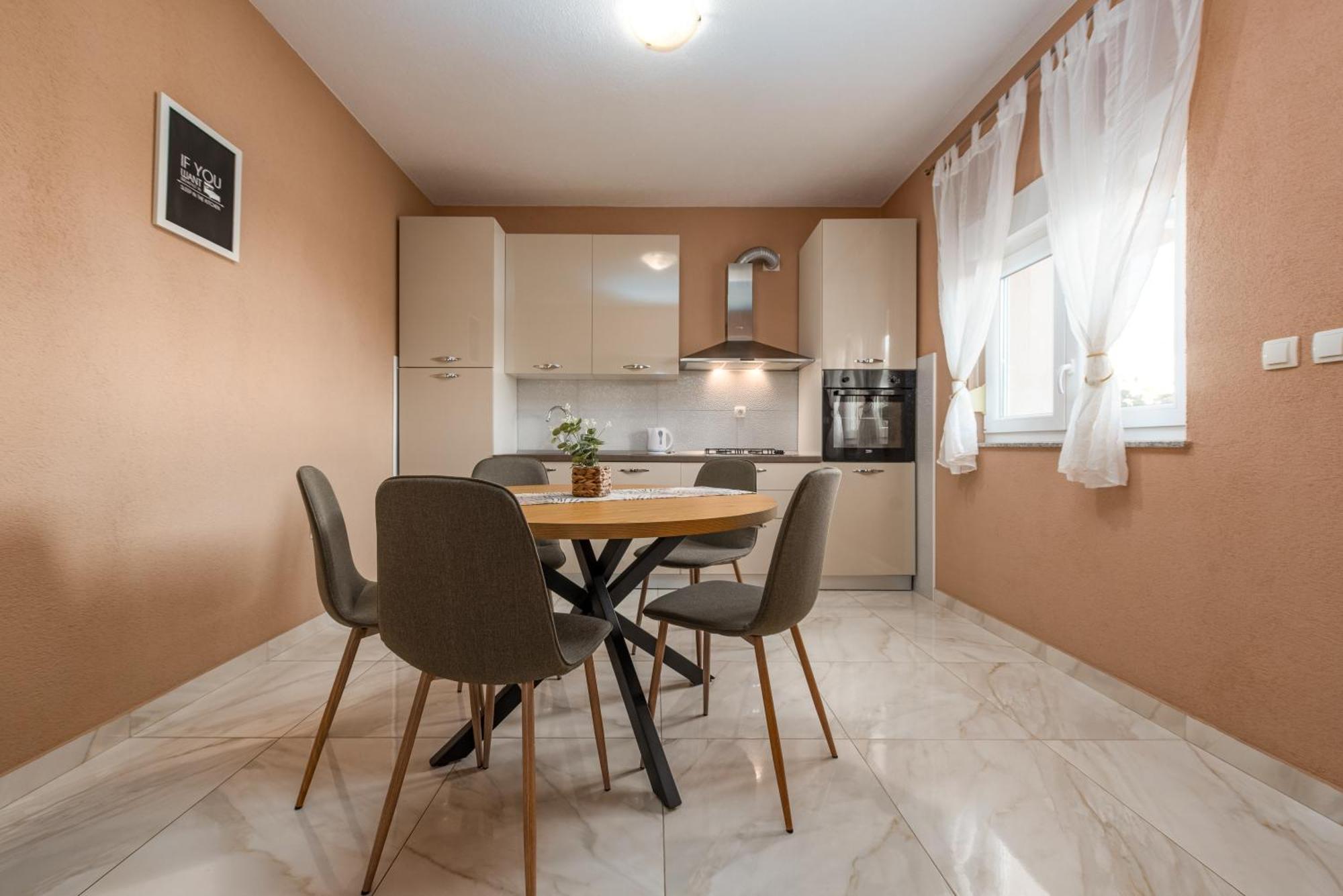 Apartman Dora Sukošan 外观 照片