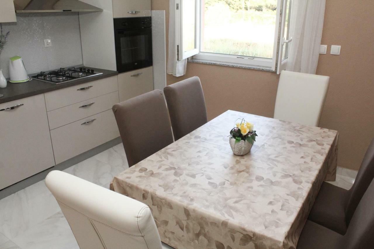 Apartman Dora Sukošan 外观 照片